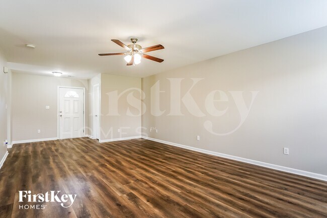 Foto del edificio - 1757 Whitbrook Ct