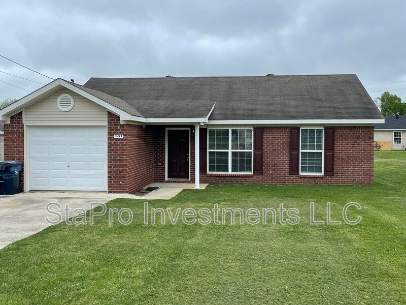 161 Village Pl, Smithville, TN 37166 House Rental in Smithville, TN