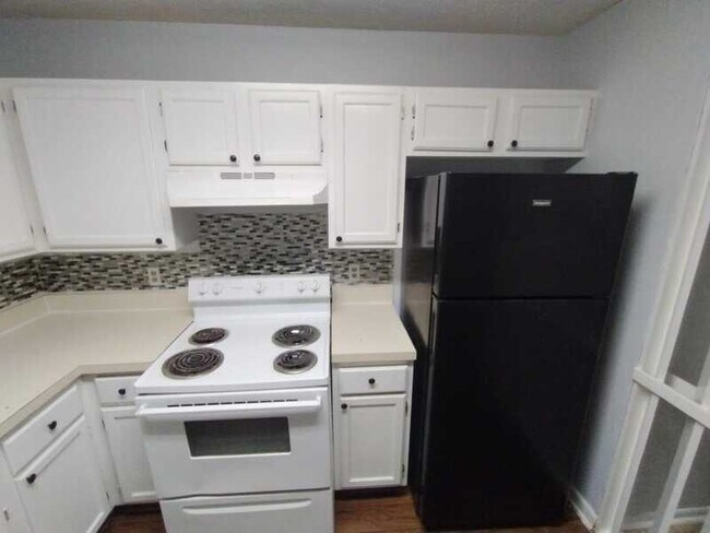 Foto del edificio - 5123 Westchase Ct