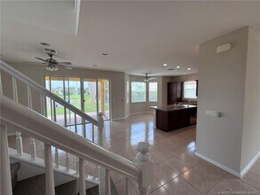 Building Photo - 11239 SW Barton Way