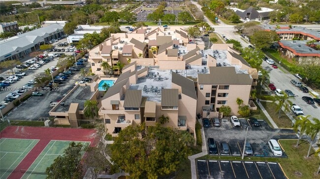 Building Photo - 10500 SW 108th Ave