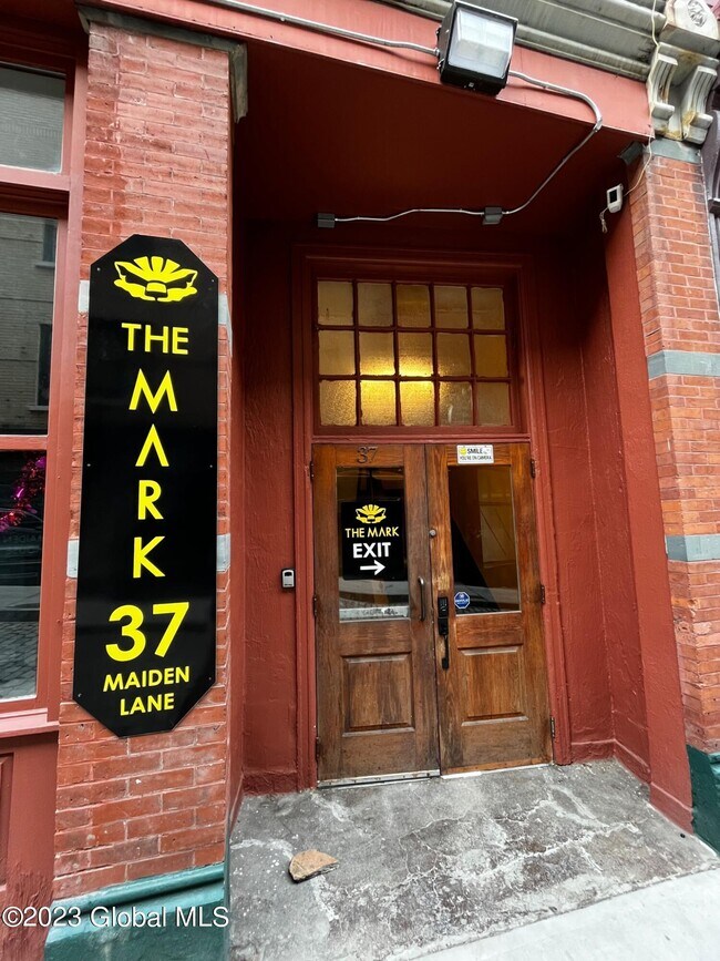 37 Maiden Ln Unit 4B, Albany, NY 12207 Room for Rent in Albany, NY