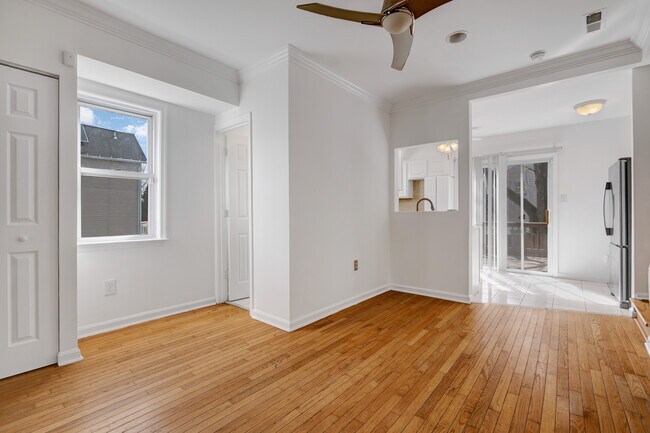 Foto del edificio - 2852 Belair Pl NE