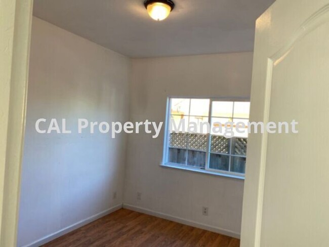 Foto del edificio - Two Bedroom for Rent in King City, CA!