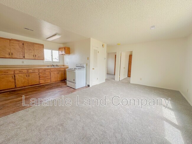 Foto del edificio - 1264 N 6th St