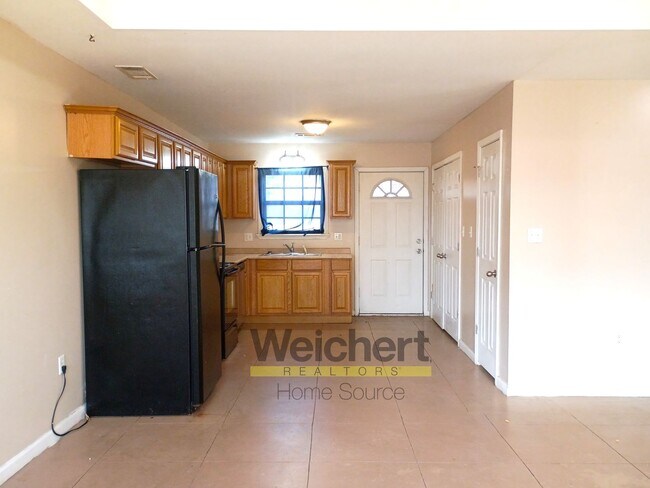 Foto del edificio - 107 N 5th St