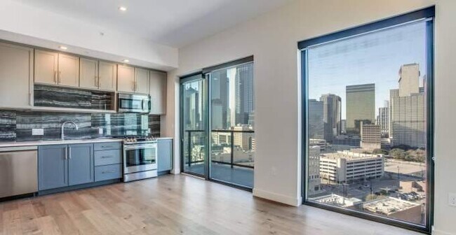 Foto del edificio - 3 bedroom in Dallas TX 75201