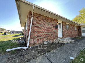 Building Photo - 1665 Carstare Dr