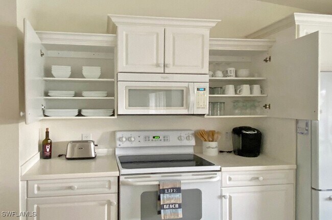 Foto del edificio - 2790 Cypress Trace Cir
