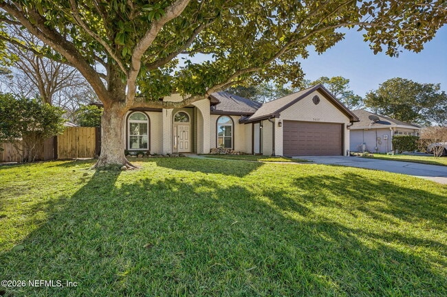 Building Photo - 3447 Heron Dr N