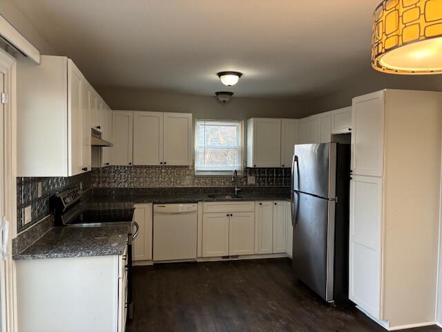 Foto del edificio - 3542 Burbank Dr