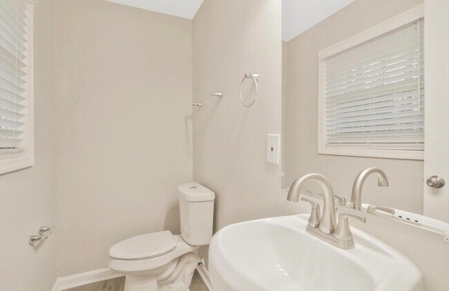 Foto del edificio - 1113 Grace St SW