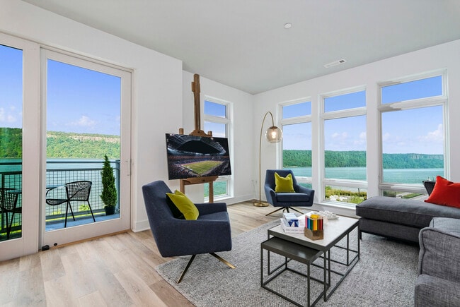 Interior Photo - Apex Hudson Riverfront