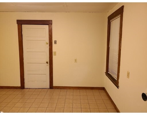 Foto del edificio - 376 Chatham St