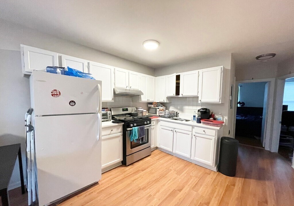 90 Hammond St Unit 5, Boston, MA 02120 Apartment for Rent in Boston, MA