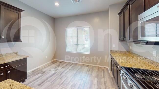 Building Photo - 5491 S Braided Wash Dr