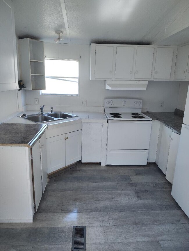 Foto del edificio - Scattered Oaks