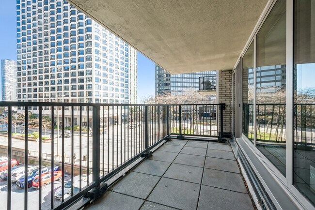 Foto del edificio - 400 E Randolph St