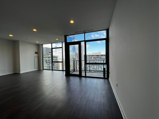 Foto del edificio - 40 W Hubbard St