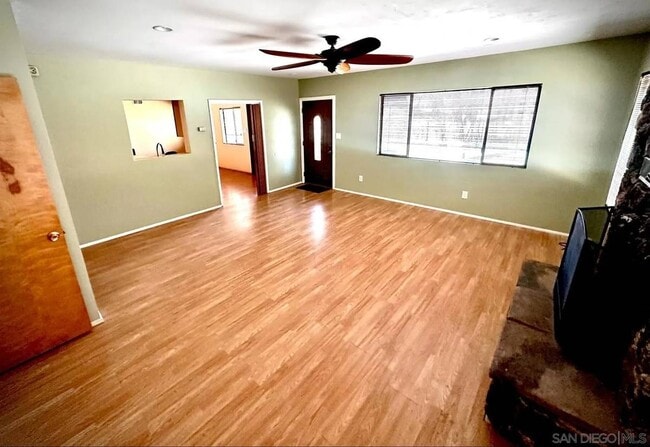 Living room - 7627 Pine Blvd