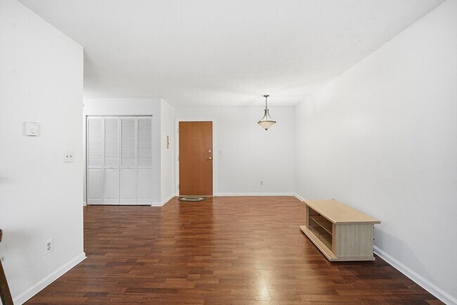 Foto del edificio - 72 Barrett St