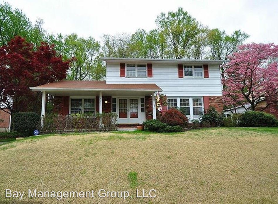 Foto principal - 8229 Streamwood Dr