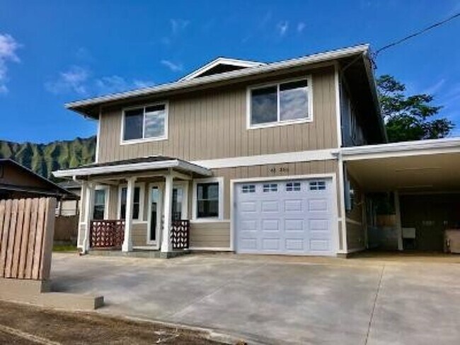 Foto del edificio - Beautiful 5/3.2 custom home in Kaneohe!