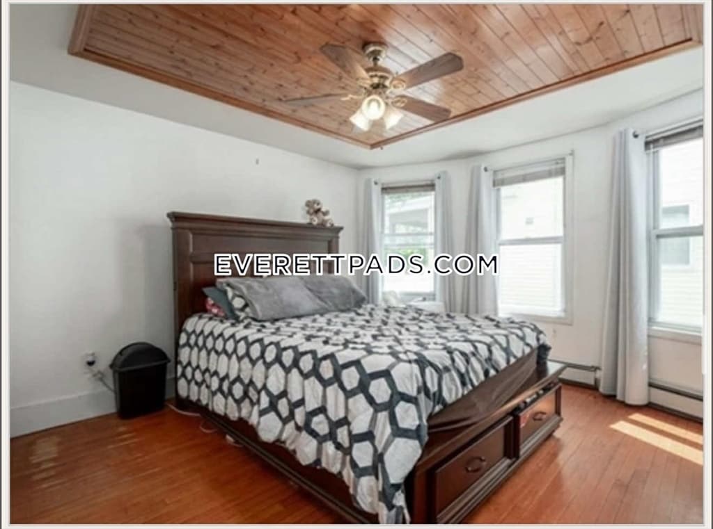 Foto principal - 121 Hancock St