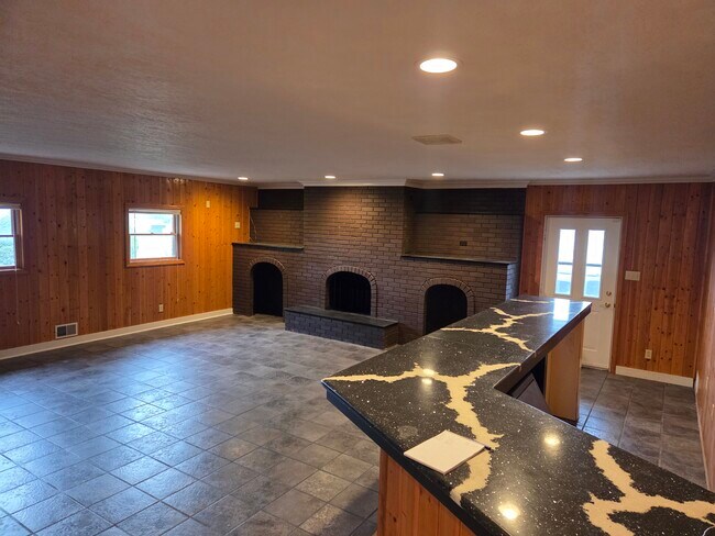Foto del edificio - 600 Perry Hwy