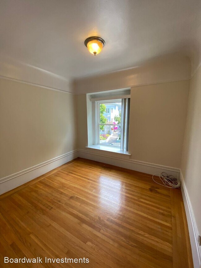 Building Photo - 2 br, 1 bath House - 929 Clayton St