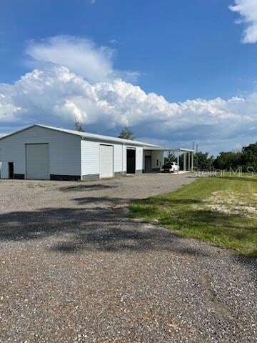 Foto del edificio - 33740 Larkin Rd