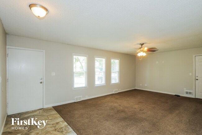 Building Photo - 12500 E 54 St