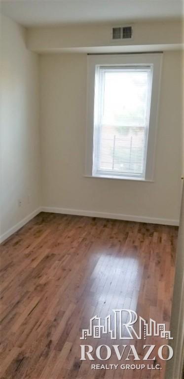 Primary Photo - 1305 Clinton Ave- 2 bedroom in Irvington