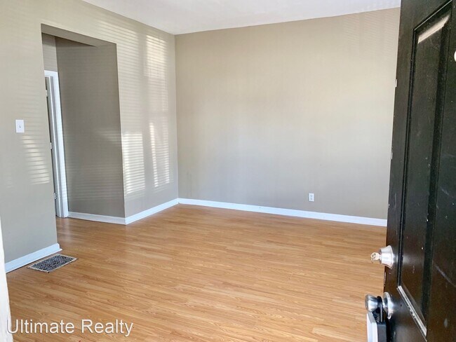 Foto del edificio - 2 br, 1 bath House - 112 E Etta Ave.