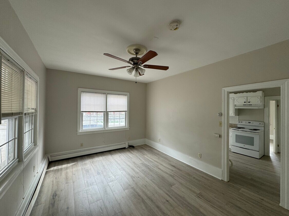 388 E Merrimack St Unit 1, Lowell, MA 01852 Condo for Rent in Lowell