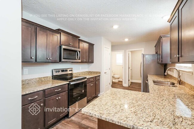Foto del edificio - 388 Green Hills Dr