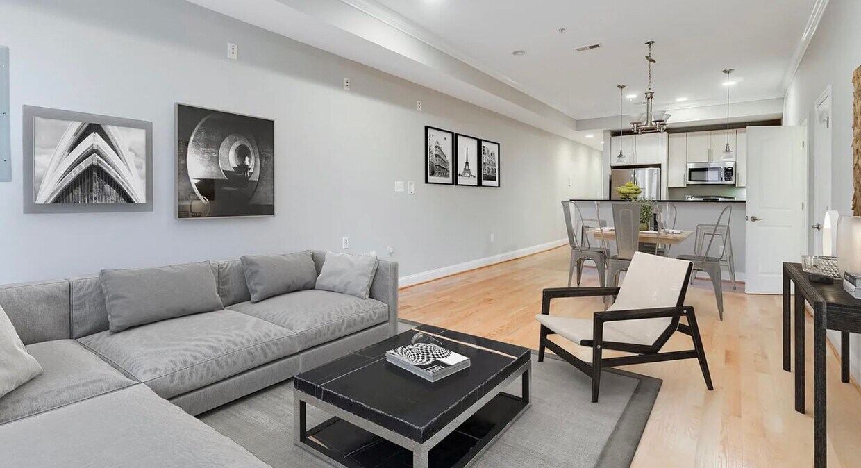 Foto principal - 4225 8th St NW