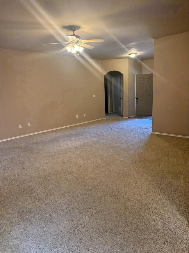 Foto del edificio - 400 S Castle Ridge Ln