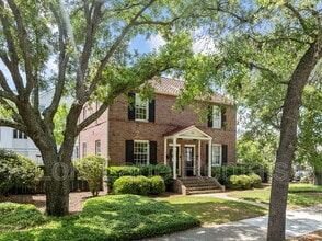 Building Photo - 55 Gadsden St