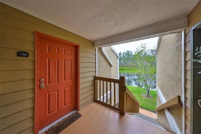 Building Photo - 9481 Highland Oak Dr