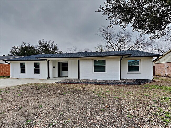 Photo - 14036 Stardust Lane, Farmers Branch, Texas 75234 Apartment