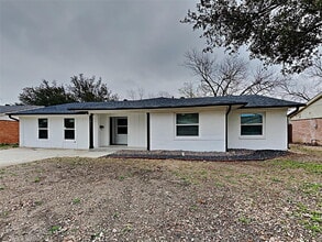 Building Photo - 14036 Stardust Ln