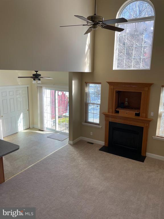 Building Photo - 154 Mountain View Dr