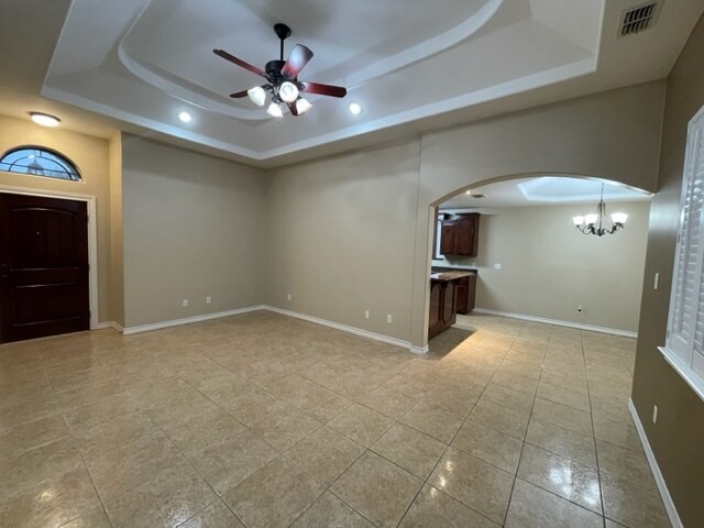 Foto del edificio - 3303 W Solera Rd