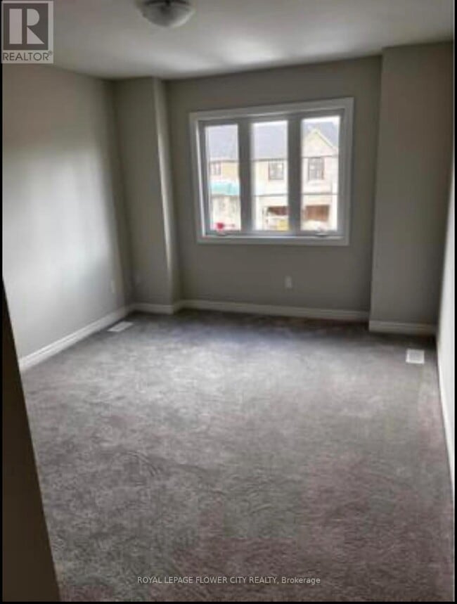 Building Photo - 58 Genoa Dr