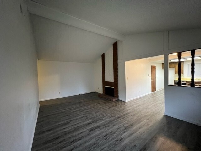 Foto del edificio - Charming duplex in Orangevale at 5813 Hazel