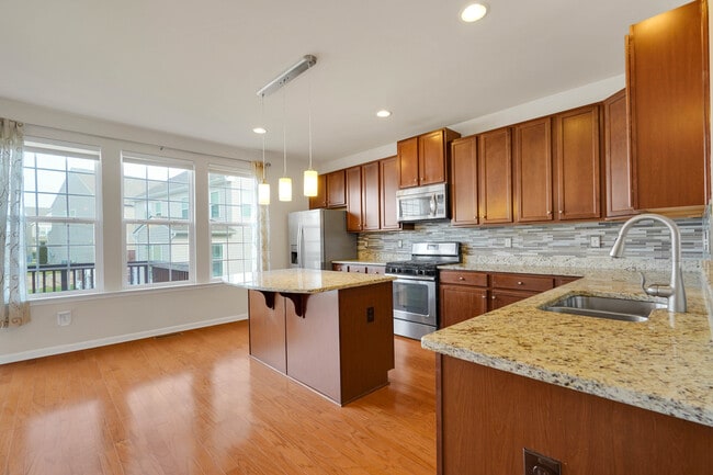 Foto del edificio - 6 Lamplighter Ln