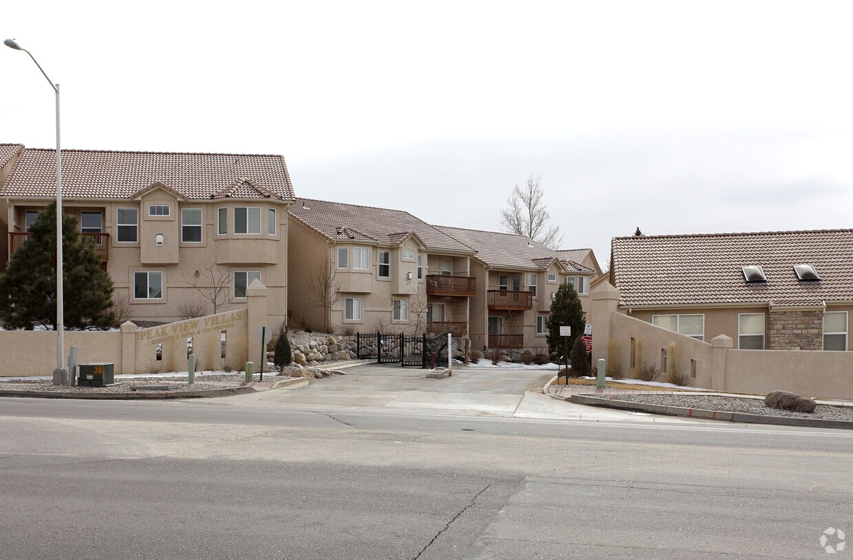 Peak View Villas Townhomes Colorado Springs, CO