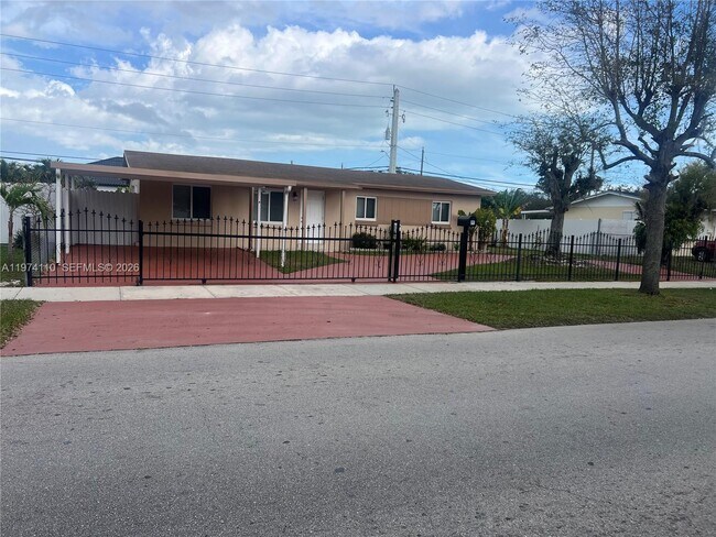 Foto del edificio - 21321 SW 99th Ct