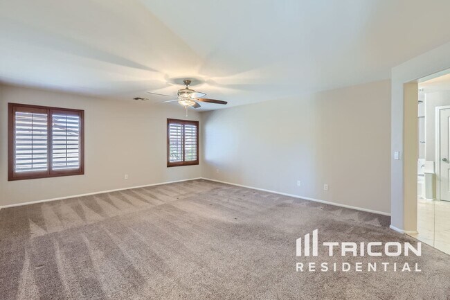 Foto del edificio - 40781 W Robbins Dr
